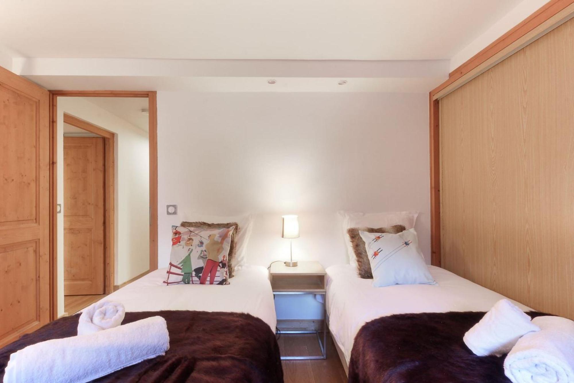 Apartament Les Alpins - Centre De Chamonix - Renove Avec Jardin Et Vue Imprenable Sur Le Montblanc Zewnętrze zdjęcie